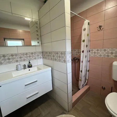 Jagodje Апартаменты